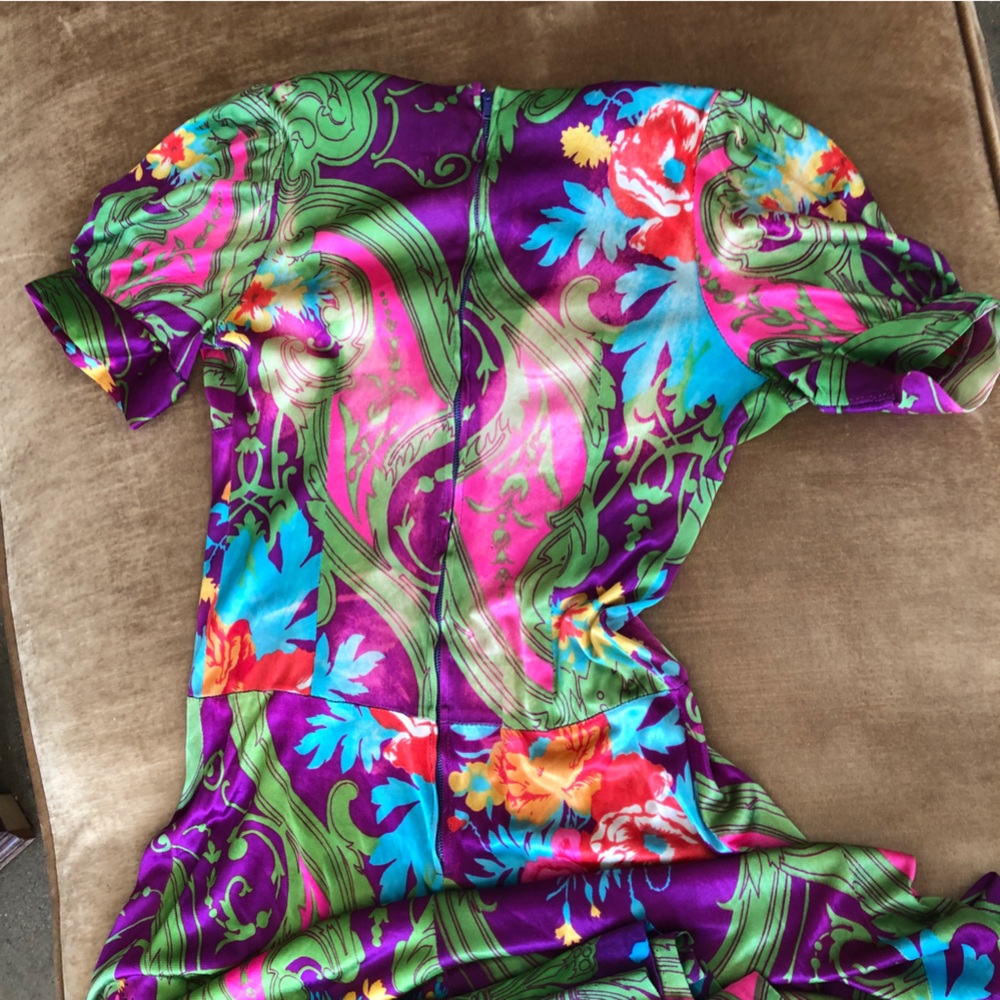 1970 Vintage print dress Zipper back Ver good condition Puff sleeve One fault - Picture 6 of 12